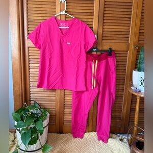 Brand new condition Figs hot pink scrubs- Technical Collection jogger set